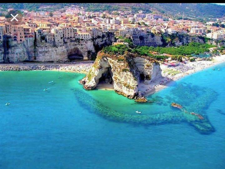 Aparthotel Pousada Romantica à Tropea Extérieur photo